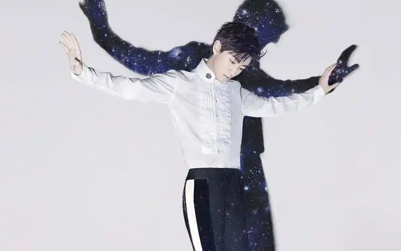 清新时尚王俊凯壁纸_帅气逼人的王俊凯