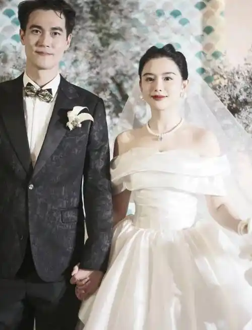 这个月,她结婚了8915大家伙儿还记得初代古风圈女神南笙不?
