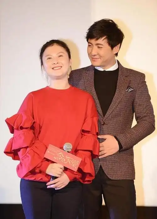 强扭的瓜还是不甜了王琦苦等12年逼婚3年嫁给沈腾7年过去