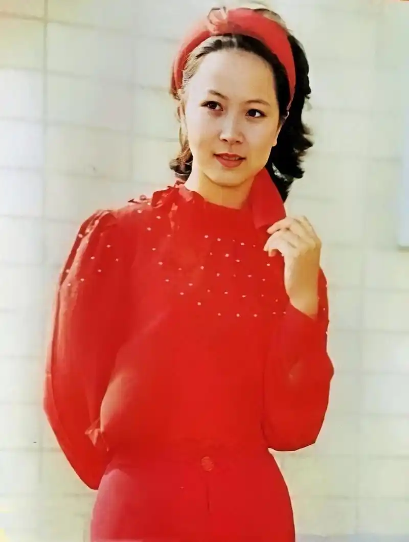 著名女演员赵越近照曝光,《蹉跎岁月》演玉蓉,与丈夫是影坛伉俪