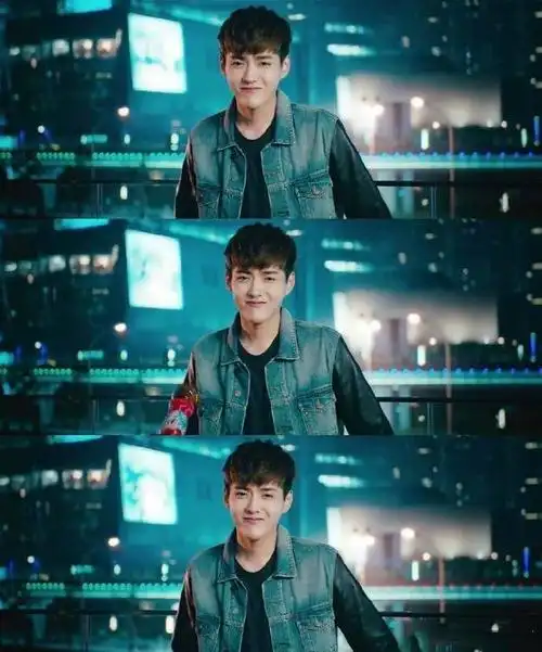 致青春完美的白马王子程铮是吴亦凡