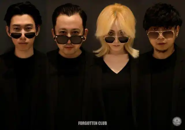 亮相乐队的夏天刘忻以主唱身份再出发给梦想一个交待