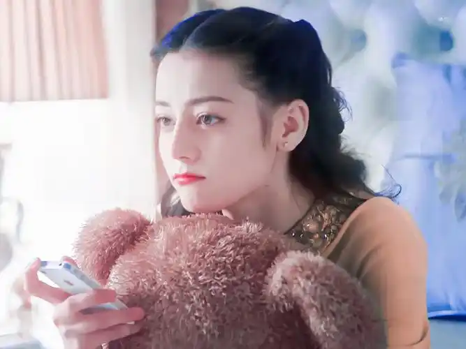 迪丽热巴吴安珀