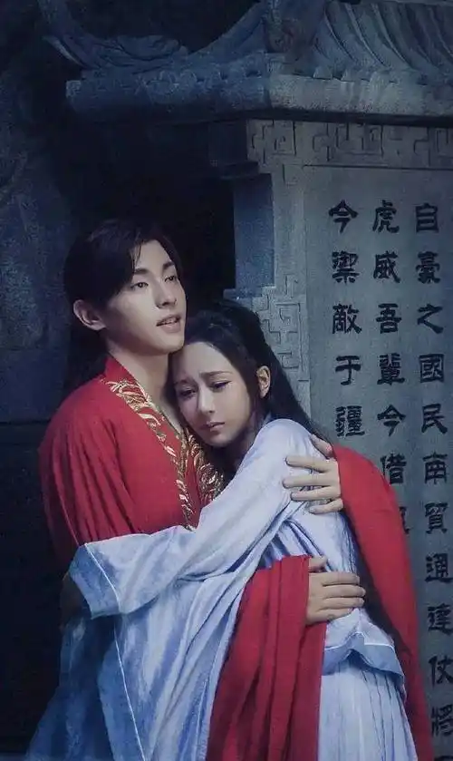 马可在接受采访的时候说,如果杨紫向自己求救,自己一定会义无反顾地去