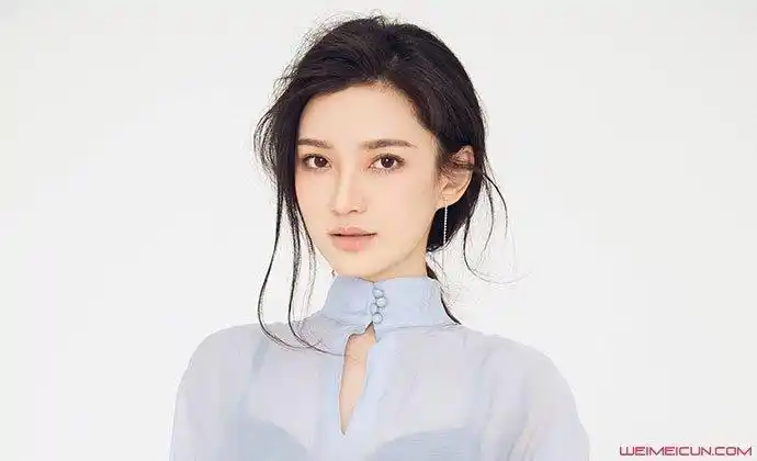 歌手丁丁个人资料 凭借爱要坦荡荡爆红32岁的她结婚了吗