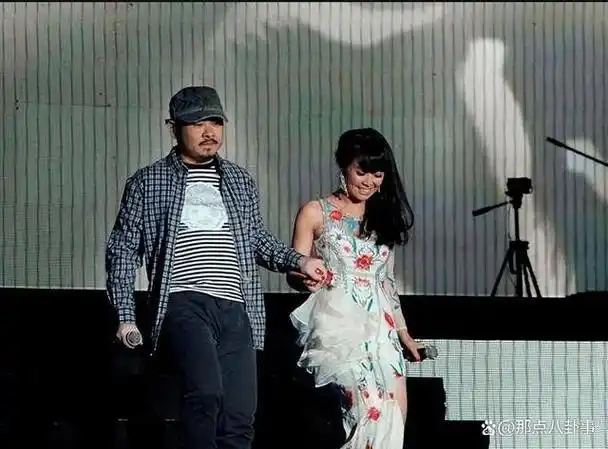 刀郎不再隐瞒!坦白自己和徒弟云朵真实关系,不是亲人胜似亲人!