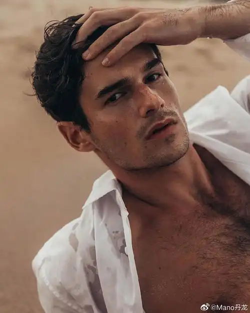 英国健身帅哥肌肉男模paulforman