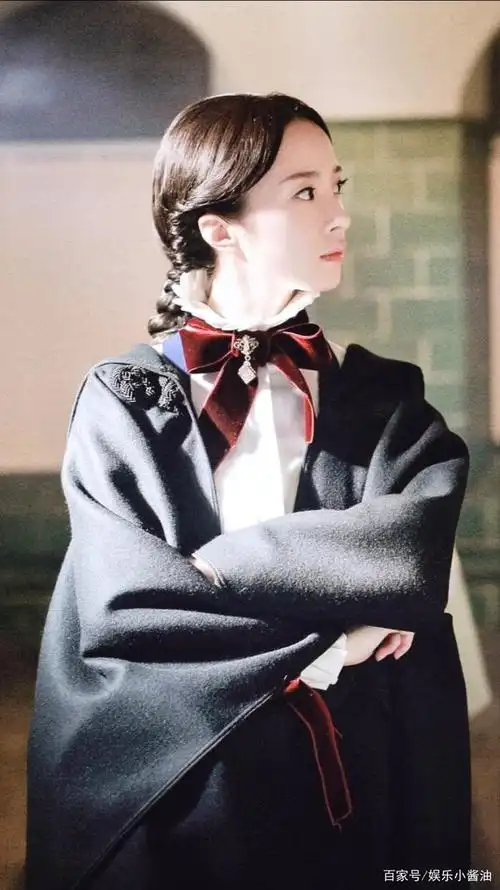 《热血同行》胡冰卿美图欣赏,皇室贵族的天之骄女,秀外慧中!
