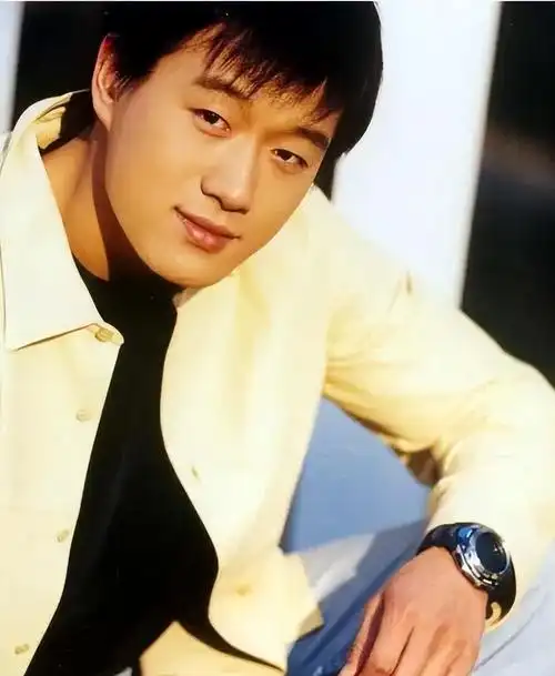 回顾佟大为演的不是软饭男就是窝囊废用责任托起植物人父亲晚年