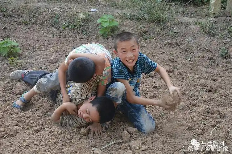 春日农村照片一组,满眼的心酸与回忆