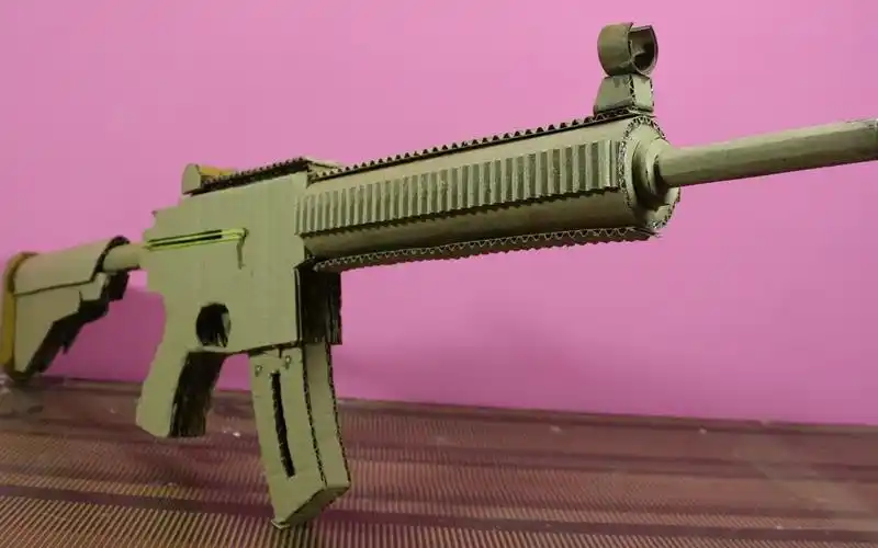 纸板diym416突击步枪玩具枪制作过程