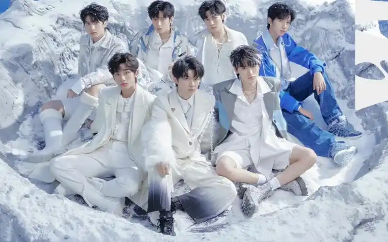 时代少年团-《乌托邦少年》专辑(三时有声 乌托邦乐园-团款)-开箱