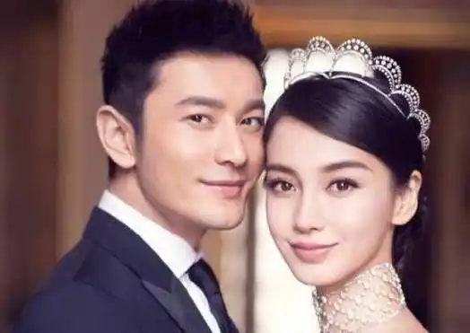 黄晓明为媳妇庆生热搜,幸福的婚姻需要分享吗?