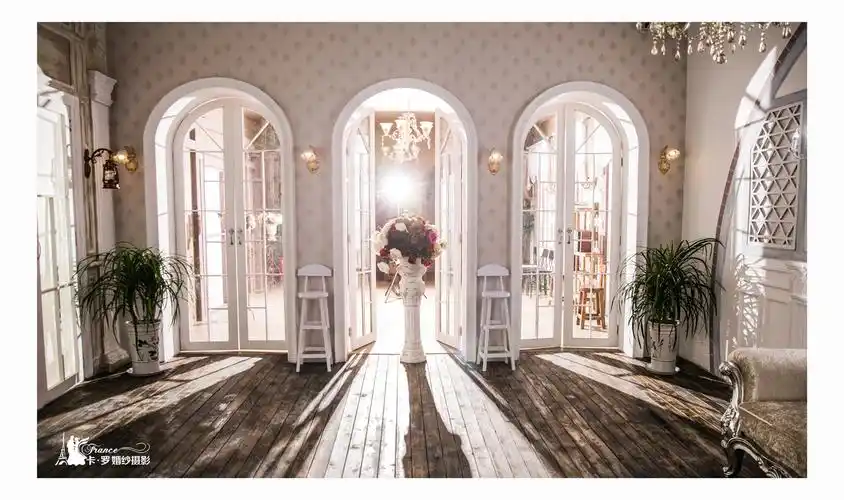 卡罗婚纱室内实景实景展示