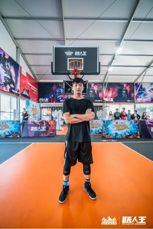 路人王史上最强上海站王思章展现职业实力