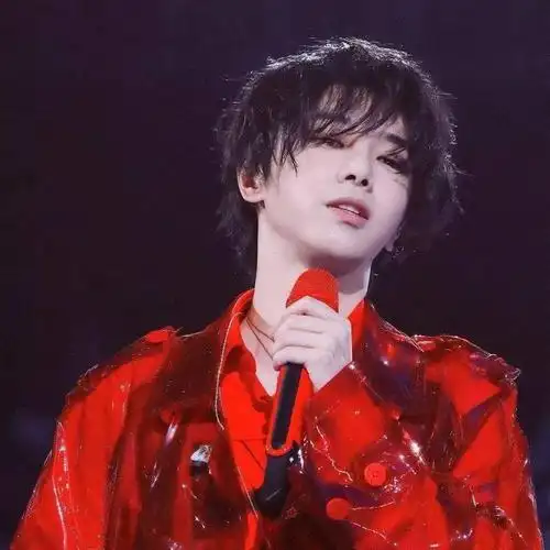 华晨宇头像壁纸