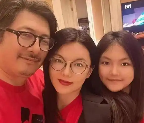 这6位闷声发大财,人前明星,人后商业大佬,没想到高圆圆这厉害