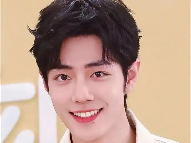 肖战的笑容真的无法抵抗啊