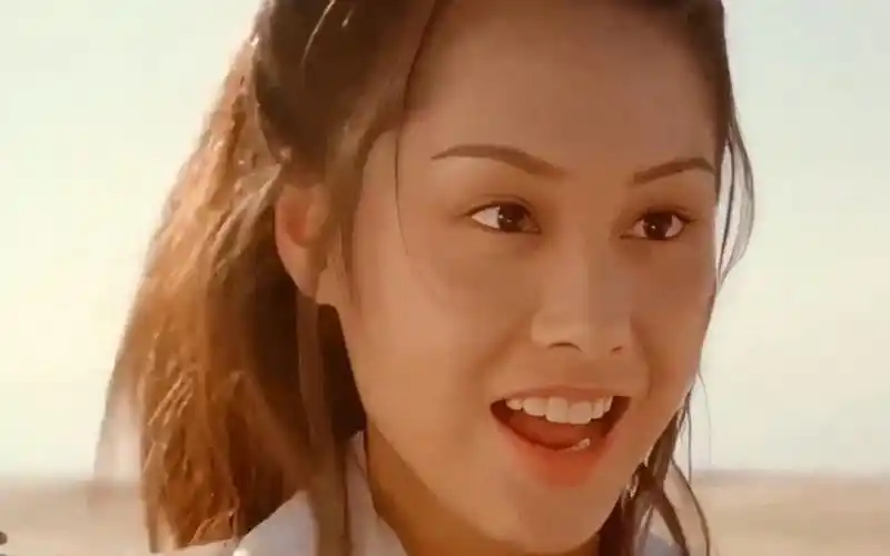 朱茵隐居深山老林,成娱乐圈李子柒!