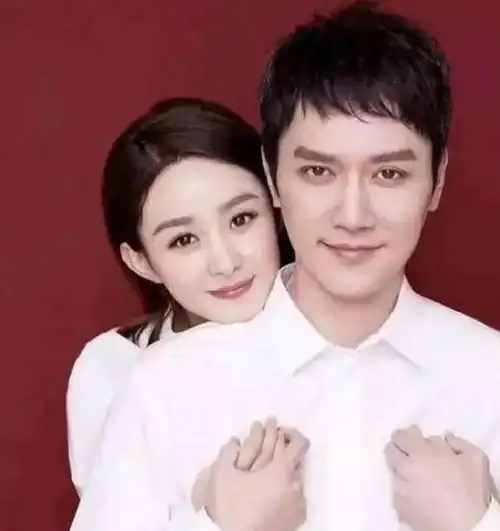 赵丽颖婚后首秀恩爱,发照老公视角,牵冯绍峰的手超级甜!