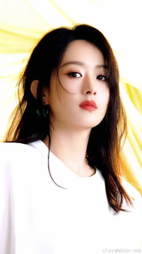 赵丽颖重庆活动##赵丽颖坎肩白衣##赵丽颖披发女友风##赵丽颖欢动