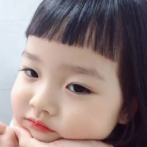 权律二超萌嘟嘴头像 你总是笑魇如花_女生头像_520头像网