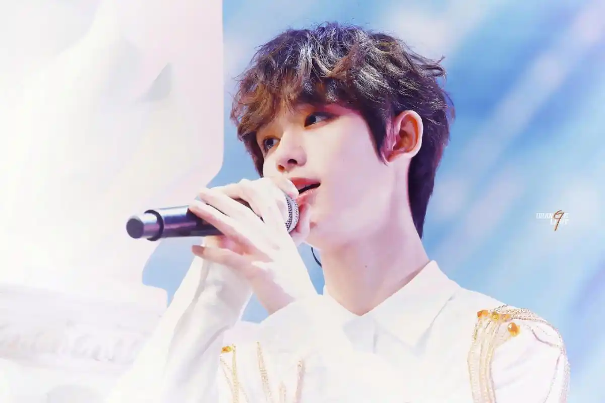 第四波丁程鑫绝美壁纸,《少年》真是绝了