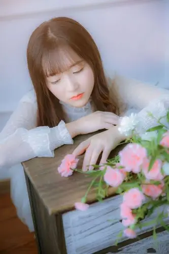 气质美女唯美养眼写真高清图片