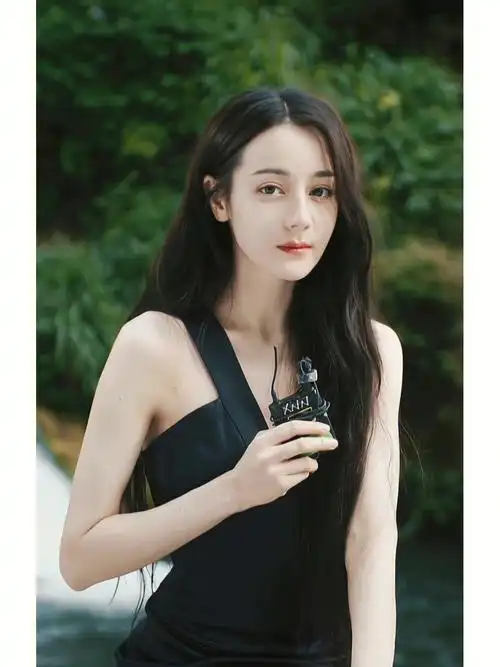 迪丽热巴就是甜妹