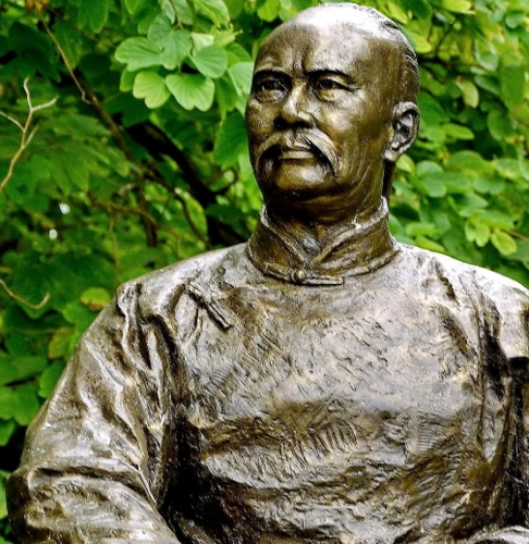 丘逢甲做出的主要成就有哪些 他有着什么样的家族背景