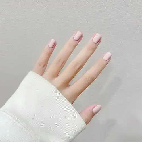 日常通勤简直不要太爱淡奶茶色美甲
