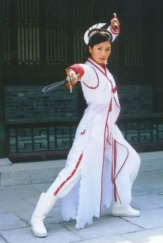 倚天屠龙记:赵敏(本名:敏敏特穆尔)