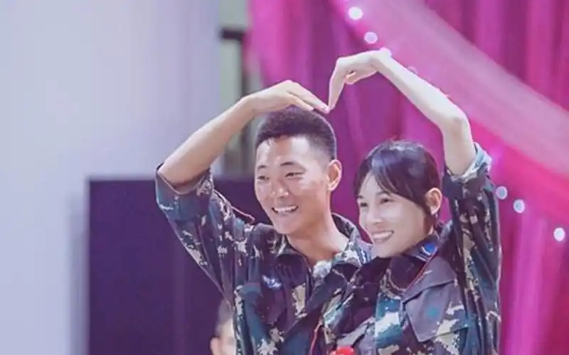 真正男子汉第二季张蓝心大胆表白刘队两人一见面就害羞