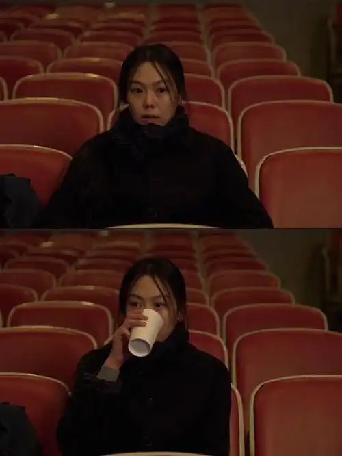 独自在海边的夜晚