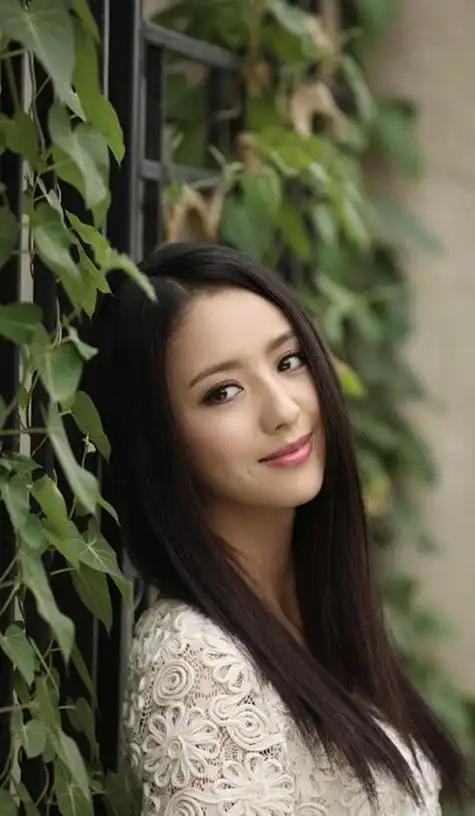 佟丽娅首聊离婚后现状感叹我要把7岁儿子从姥姥家接到身边