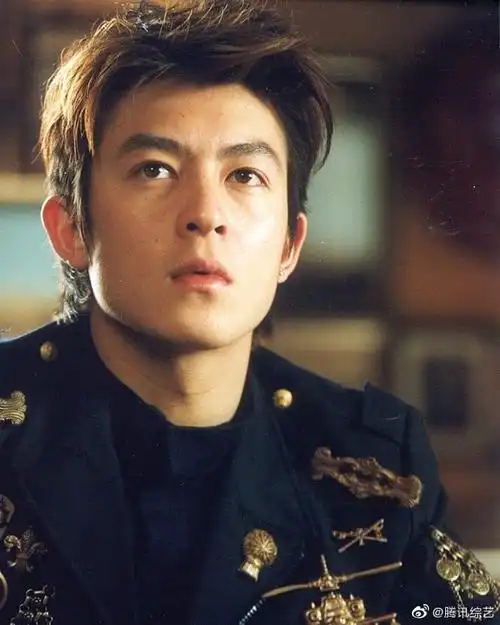 热情而倔强痞帅又酷炫冠希哥@edc陈冠希 生日快乐