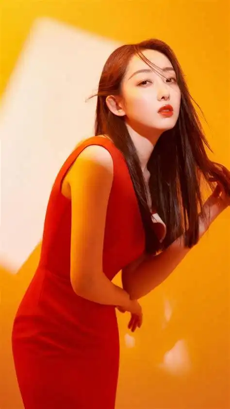 蒋梦婕红色斜肩裙优雅性感迷人写真_明星手机壁纸-壁纸族