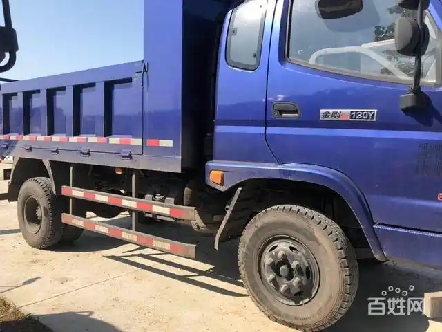 5月28号刚上牌福田瑞沃130 3.8米蓝牌自卸车