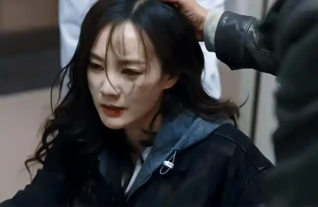 因《狂飙》出名的李一桐原名李雪,上相亲节目,且被星探找过三次