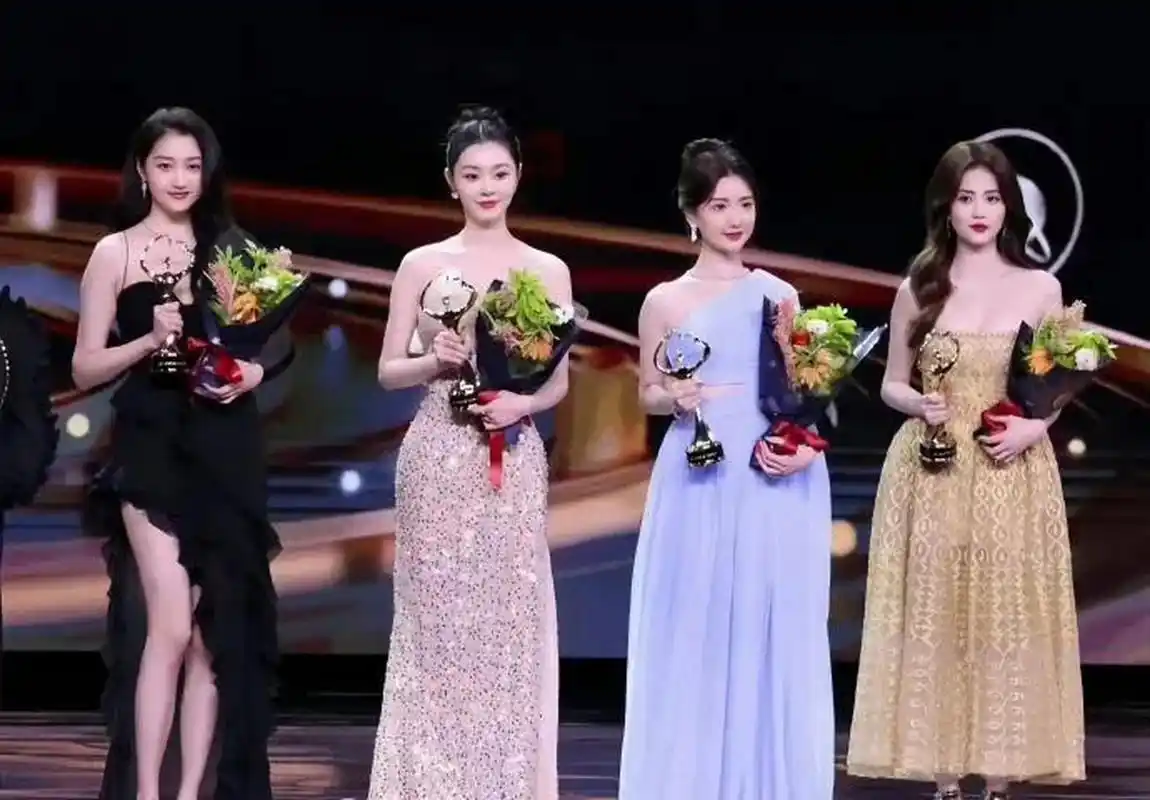 关晓彤 宋轶 毛晓彤 白鹿 同框,各有千秋的美!