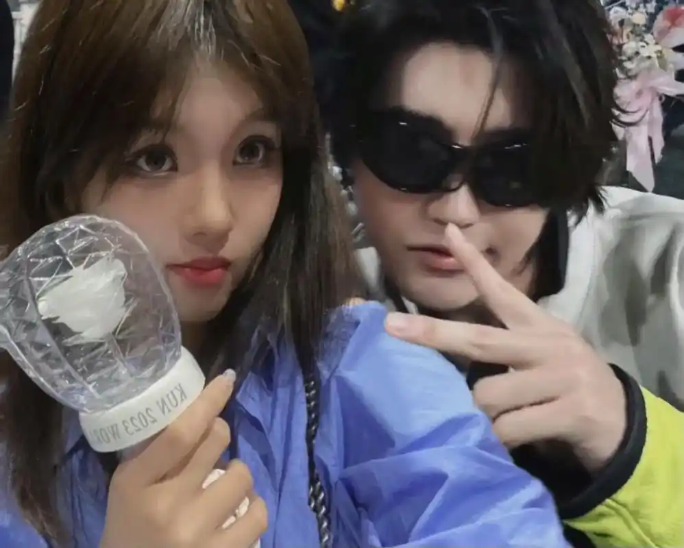 别催了 在谈了 他说想低调点#蔡徐坤 #恋爱 #你就是我最爱 - 抖音