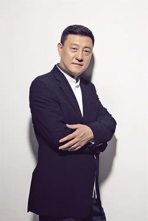 回顾著名歌手韩磊我这辈子正确的决定就是娶了蒙古族之花