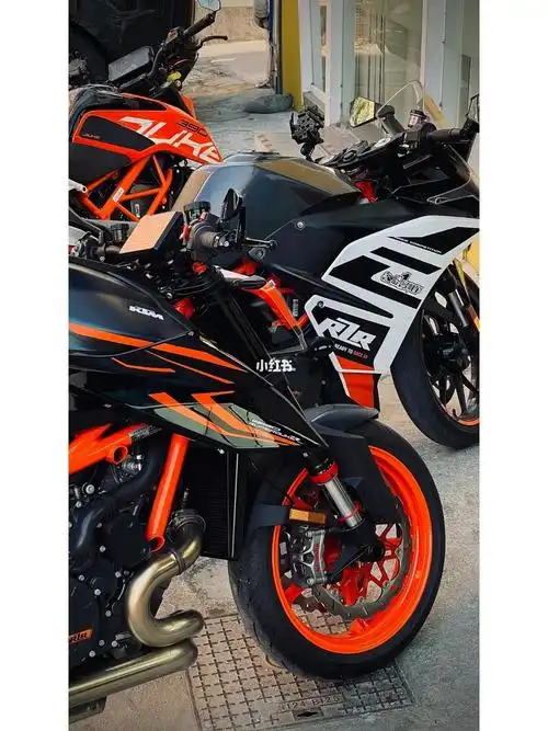 ktm1290超级公爵万般皆下品惟有双缸高