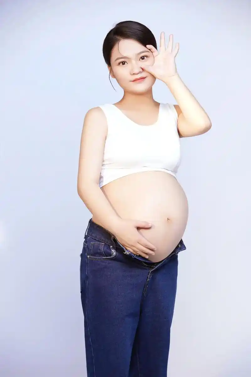 猜男宝女宝,怀孕一直吐到22周,喜甜辣,肚型偏大,子宫前壁下 - 抖音