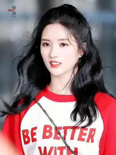 创造营选手刘些宁