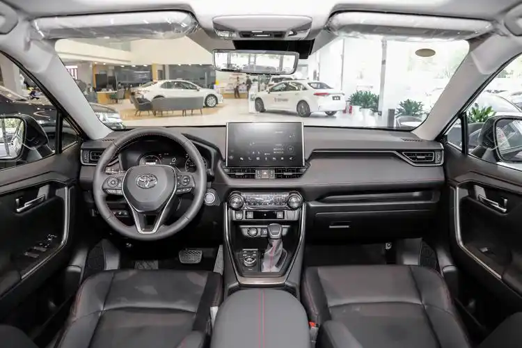 2021款 威兰达 高性能版 2.5l 四驱 劲擎版内饰