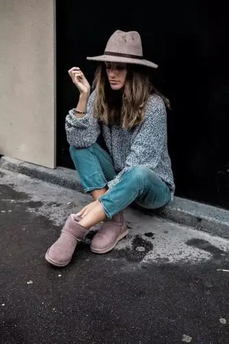 雪地靴怎么穿才好看?