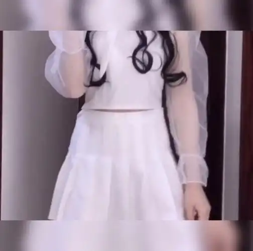 这样的摇裙子都没人看我还是去王者打野吧有没有人带我一个