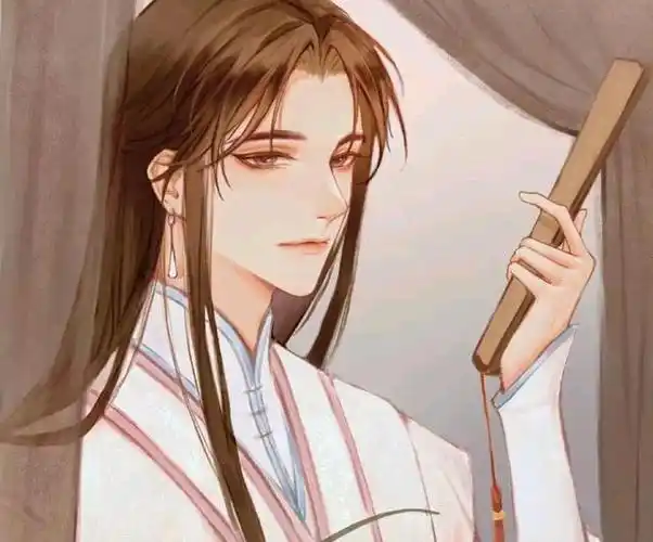 再比如天官中的师青玄,一把清风流线扇配上一身白衣,说不出的仙风道骨