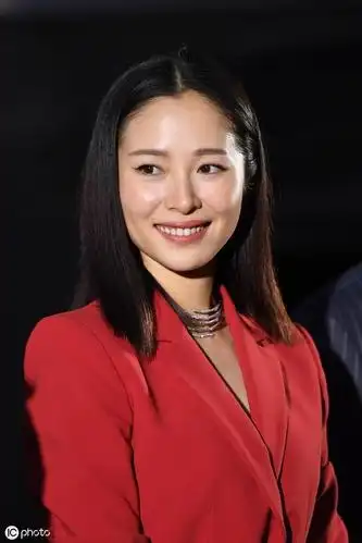 娱乐圈"最懂自己"的江一燕,自信知性的女人最性感